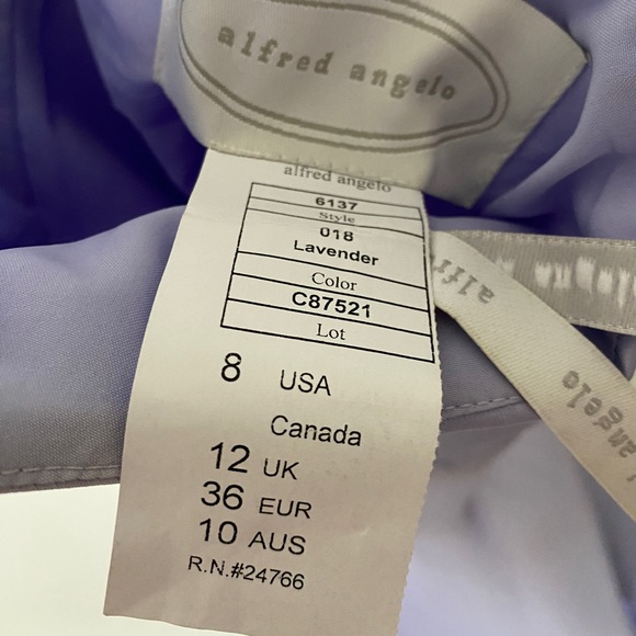 Alfred Angelo - long bride dress - lavender color - Sz 8 - Picture 6 of 8